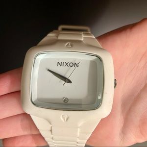 nixon rubber player white analog watch